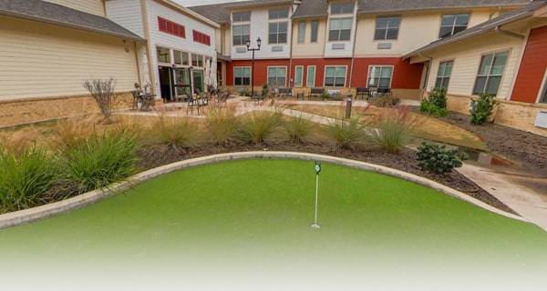 Courtyard and outdoor walking area of North Houston Transitional Care
